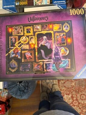 Disney Villainous Ursula Puzzle - Purple Black Gold Accents 1000 pc NWT
